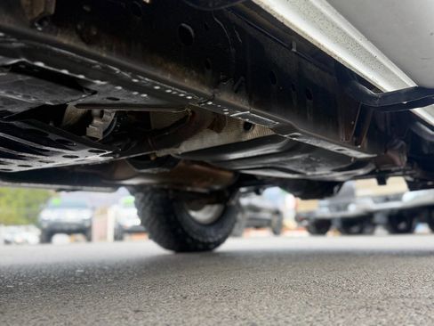 Used 2010 Nissan Xterra S image 57