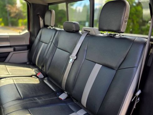 Used 2018 Ford F150 XLT w/ Equipment Group 302A Luxury AWD/4WD image 41