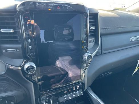 Used 2025 RAM 2500 Laramie w/ Sport Appearance Package image 6