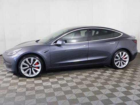 Used 2019 Tesla Model 3 Performance AWD/4WD image 17