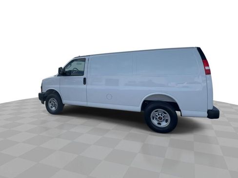 New 2025 GMC Savana 2500 w/ Communications Package image 9