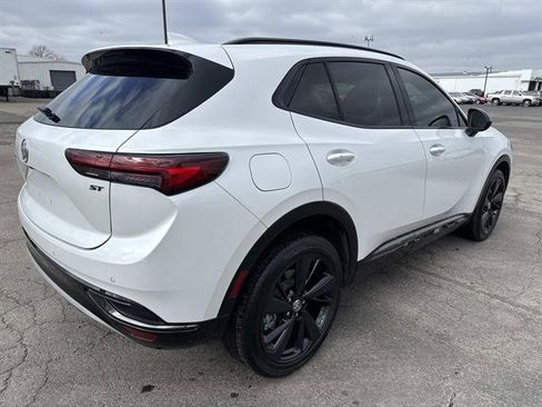 Used 2023 Buick Envision Preferred image 4