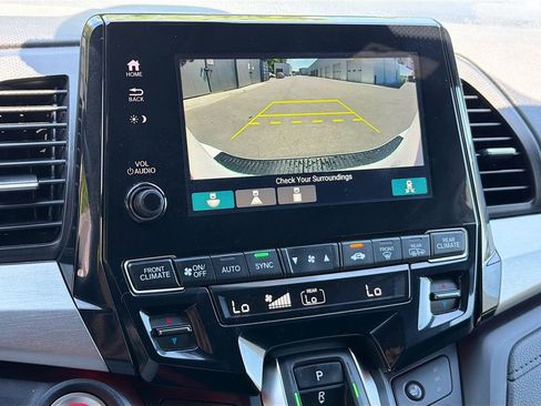 Used 2023 Honda Odyssey Sport image 11