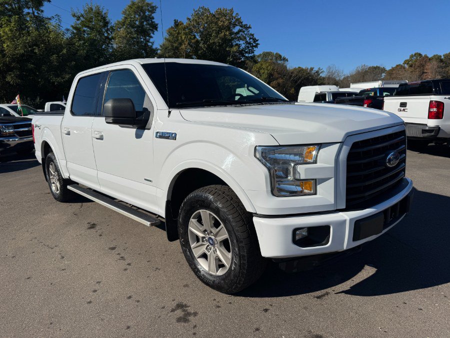 Used 2015 Ford F150 XLT w/ Equipment Group 301A Mid AWD/4WD image 7