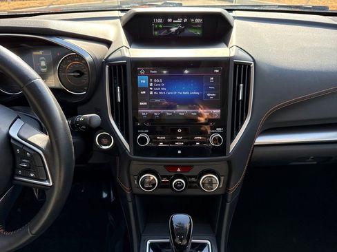 Used 2019 Subaru Crosstrek 2.0i Limited w/ Moonroof Package w/Navigation image 17