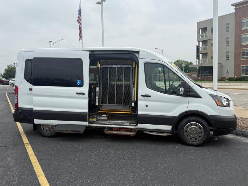 Used 2019 Ford Transit 350 XL RWD image 5