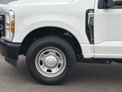 Used 2024 Ford F350 XL image 5