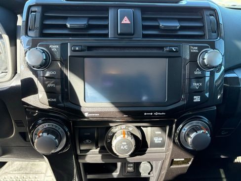 Used 2019 Toyota 4Runner TRD Off-Road Premium image 17