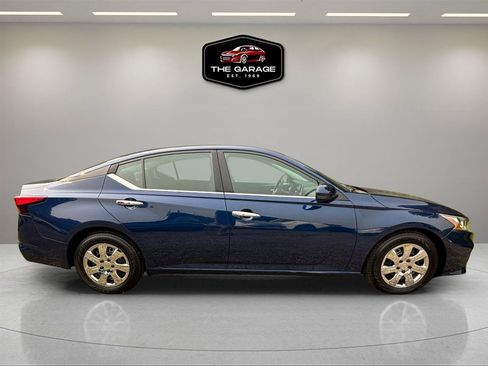 Used 2019 Nissan Altima 2.5 S FWD image 6