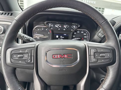 Used 2022 GMC Sierra 2500 AT4 w/ AT4 Preferred Package AWD/4WD image 22