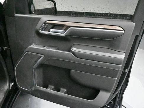 Used 2023 Chevrolet Silverado 1500 RST AWD/4WD image 26