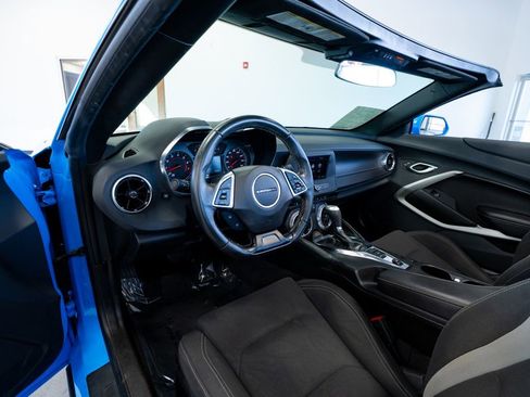 Used 2022 Chevrolet Camaro LT w/ RS Package RWD image 26