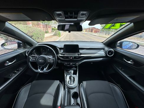 Used 2021 Kia Forte GT-Line w/ GT-Line Premium Package image 13