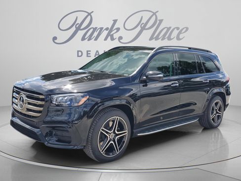 Certified 2026 Mercedes-Benz GLS 450 4MATIC w/ AMG Line Exterior image 1