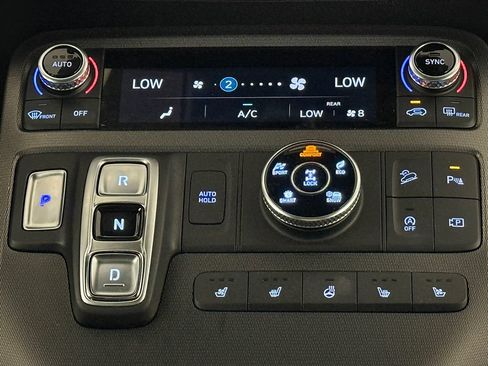 Certified 2025 Hyundai Palisade Calligraphy AWD/4WD image 55
