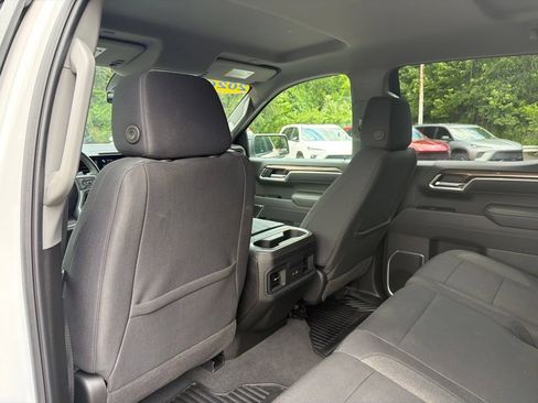 Used 2025 Chevrolet Silverado 1500 RST w/ Convenience Package II AWD/4WD image 15