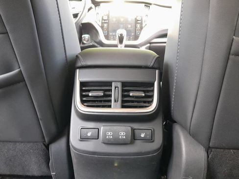 Used 2022 Subaru Outback Limited AWD/4WD image 33