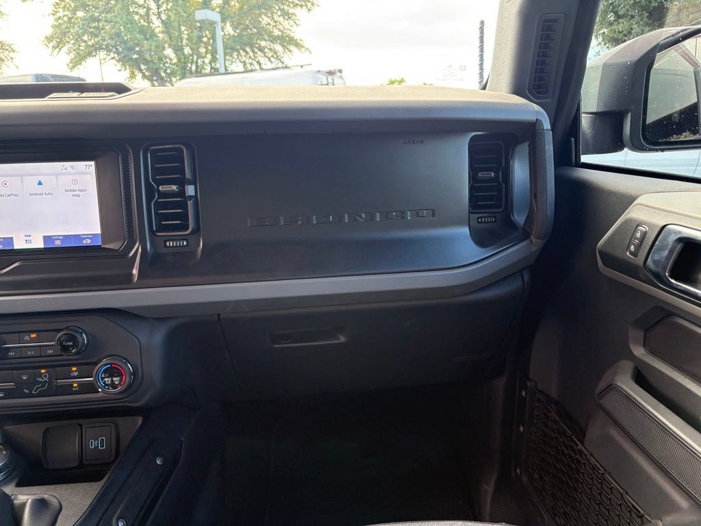 Used 2022 Ford Bronco 2-Door AWD/4WD image 7