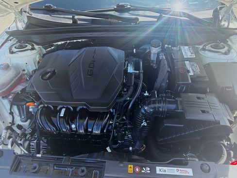 Used 2025 Kia K5 GT-Line w/ GT-Line Premium Package FWD image 35