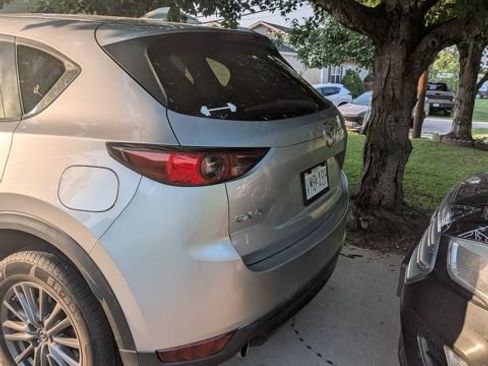 Used 2020 MAZDA CX-5 Touring FWD image 4