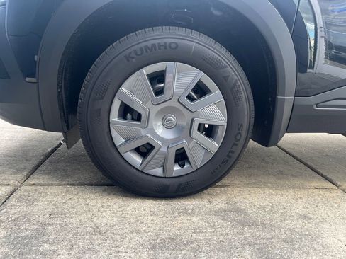 New 2026 Nissan Kicks S w/ Charging Package FWD image 27