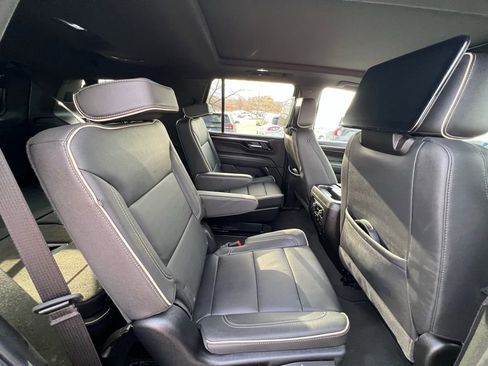 Used 2025 Chevrolet Tahoe Premier image 29