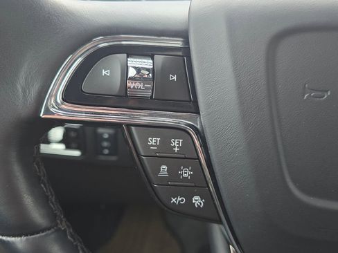 Used 2024 Lincoln Navigator L Reserve image 35