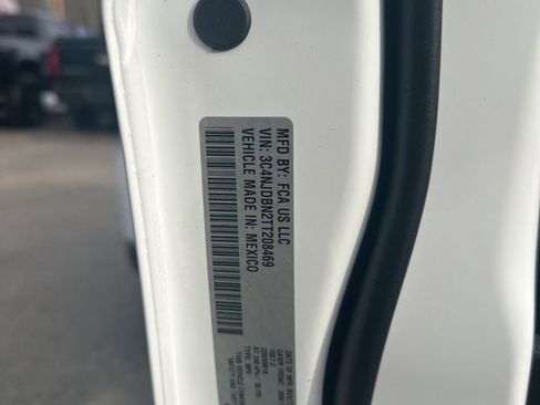 New 2026 Jeep Compass Latitude image 35