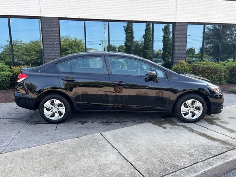 Used 2015 Honda Civic LX image 3