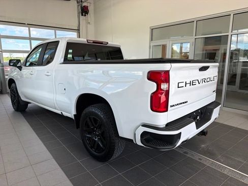 Used 2024 Chevrolet Silverado 1500 RST AWD/4WD image 3