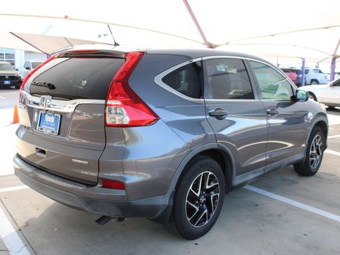 Used 2016 Honda CR-V SE image 6