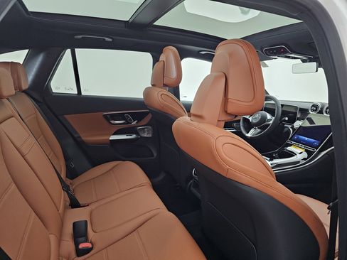New 2026 Mercedes-Benz GLC 300 4MATIC image 28