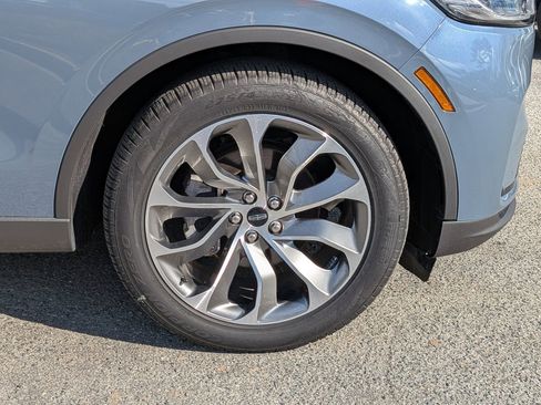 Certified 2025 Lincoln Aviator Reserve image 13