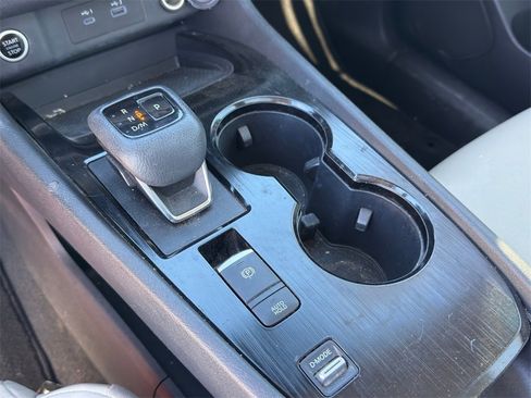 Used 2023 Nissan Rogue SV w/ SV Premium Package image 18