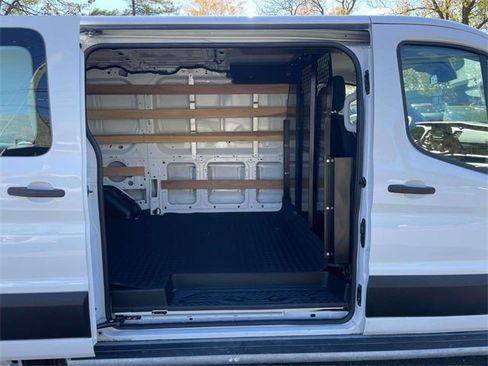 Used 2024 Ford Transit 250 Low Roof w/ Exterior Upgrade Package image 39