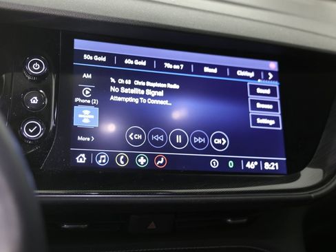 Used 2021 Buick Envision Essence w/ Sport Touring Package image 5