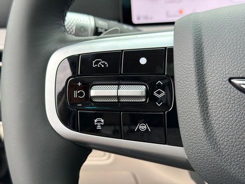 New 2026 Genesis GV80 2.5T Select image 25