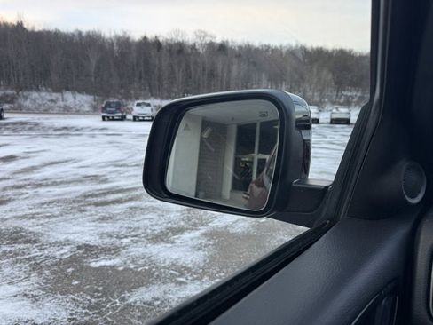 Used 2022 Dodge Durango GT image 31