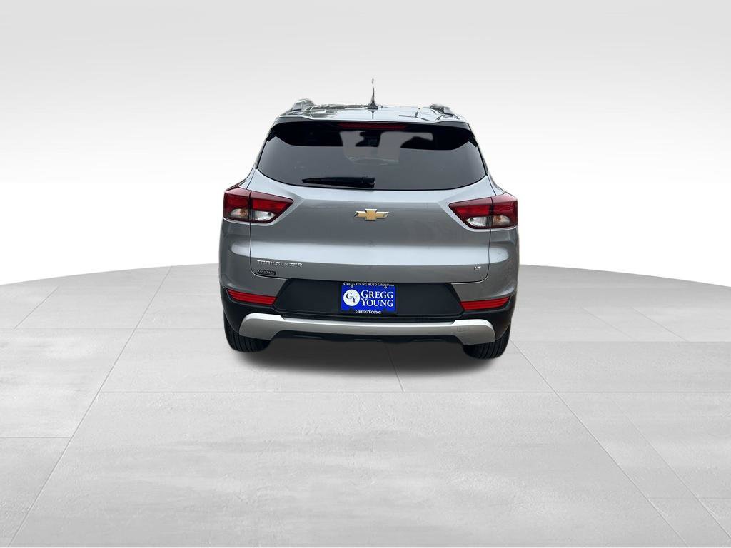 Used 2023 Chevrolet TrailBlazer LT FWD image 5