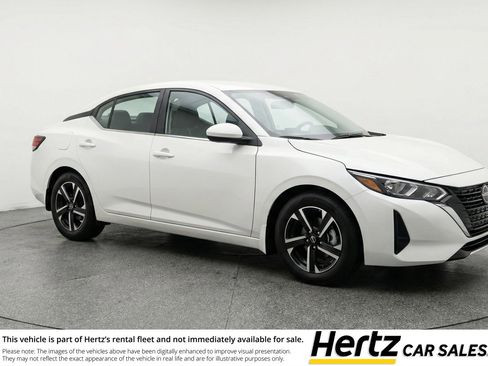Used 2025 Nissan Sentra SV image 1