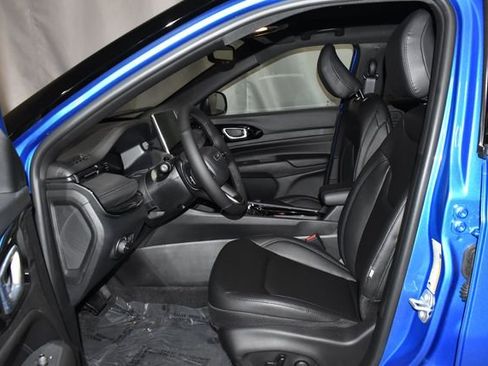 New 2026 Jeep Compass Limited w/ Sun, Sound & Navigation Group image 10