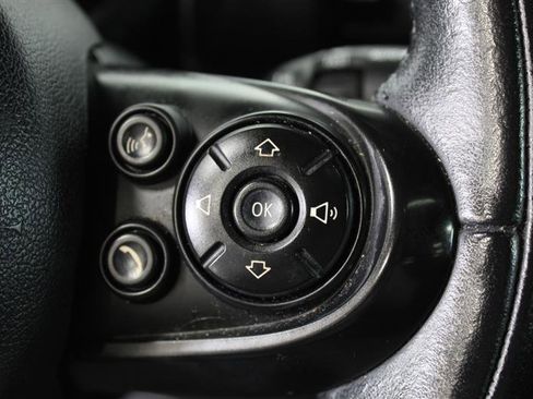 Used 2017 MINI Cooper Clubman S image 11