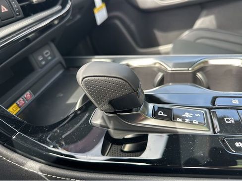 New 2026 Lexus NX 350h F Sport AWD/4WD image 32
