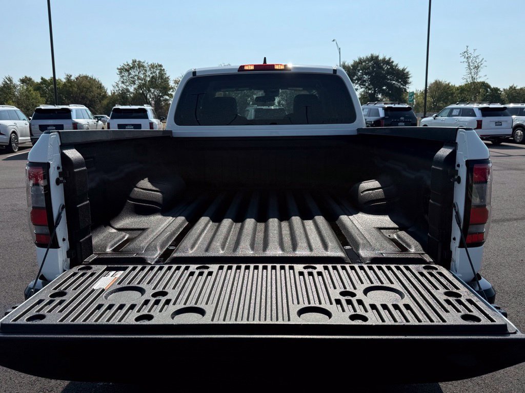 Used 2025 Nissan Frontier S w/ S Utility Package AWD/4WD image 7