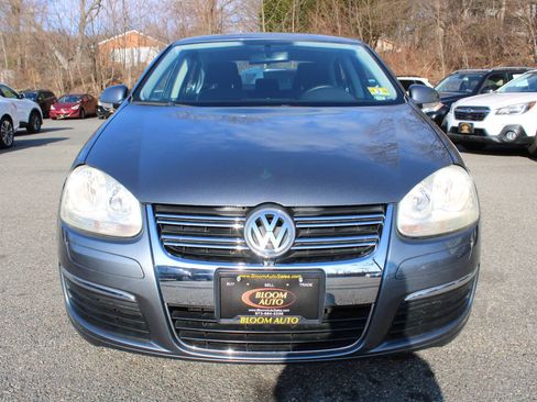 Used 2006 Volkswagen Jetta Value Edition image 3