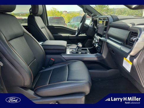 New 2025 Ford F150 Lariat w/ Equipment Group 502A High image 19