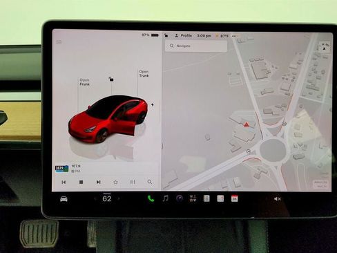 Used 2023 Tesla Model 3 Standard Range RWD image 23