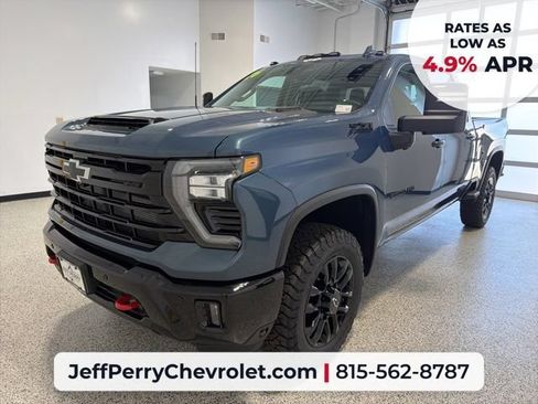 New 2026 Chevrolet Silverado 2500 LTZ w/ LTZ Plus Package AWD/4WD image 6