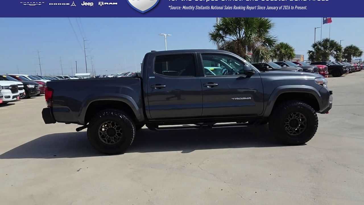 Used 2023 Toyota Tacoma SR5 AWD/4WD image 9