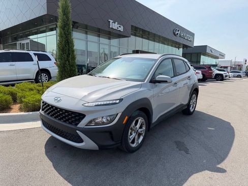 Certified 2023 Hyundai Kona SEL w/ Cargo Package FWD image 4